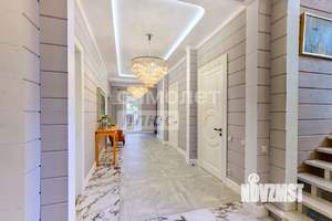 Дом 450м², 3-этажный, участок 23 сот.  