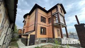 Дом 741м², 3-этажный, участок 6 сот.  
