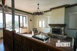 Дом 550м², 4-этажный, участок 17 сот.  