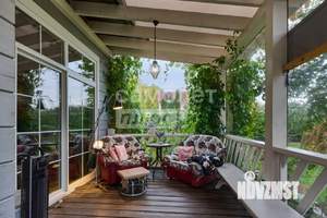 Дом 450м&sup2;, 3-этажный, участок 23 сот.  