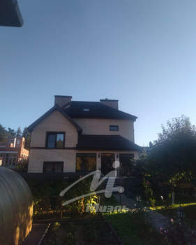 Дом 333м², 4-этажный, участок 12 сот.  