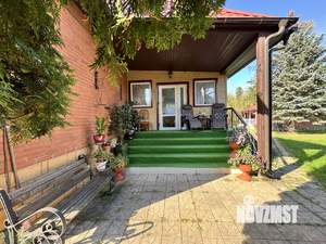 Коттедж 330м², 3-этажный, участок 16 сот.  