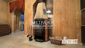 Дом 92м², 2-этажный, участок 10 сот.  