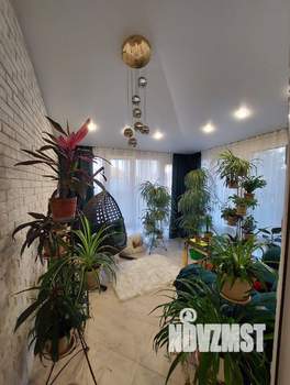 Дом 150м², 2-этажный, участок 7 сот.  