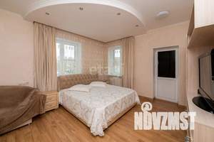 Коттедж 260м², 4-этажный, участок 6 сот.  