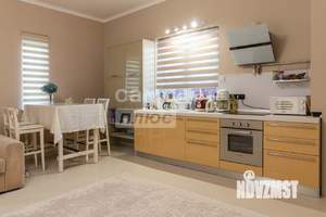 Дом 165м², 2-этажный, участок 5 сот.  