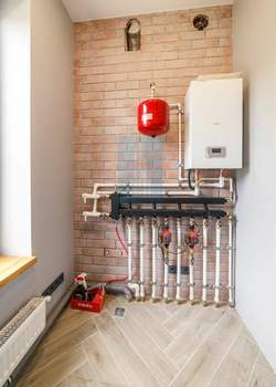 Дом 144м&sup2;, 2-этажный, участок 4 сот.  