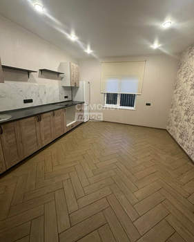 Дом 140м², 2-этажный, участок 3 сот.  