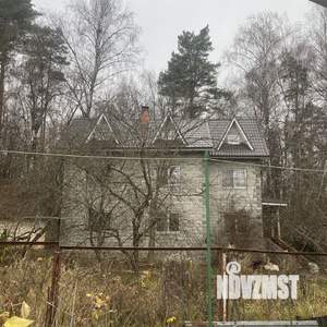 Дом 150м², 3-этажный, участок 6 сот.  