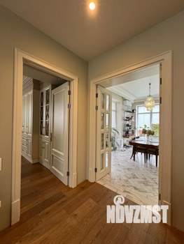 Коттедж 233м², 2-этажный, участок 12 сот.  