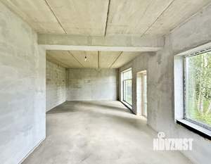 Коттедж 210м², 2-этажный, участок 8 сот.  