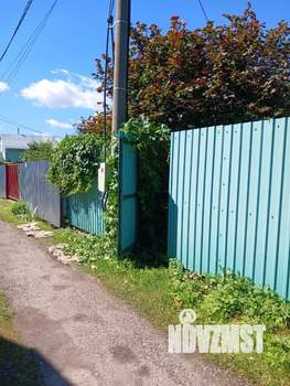 Дом 40м&sup2;, 2-этажный, участок 6 сот.  