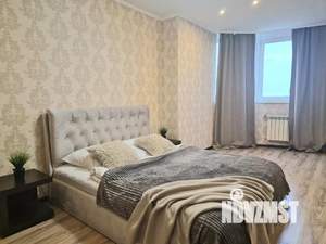 1-к квартира, посуточно, 42м2, 13/16 этаж