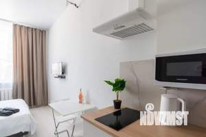 Студия квартира, посуточно, 13м2, 1/5 этаж