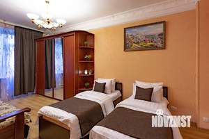 1-к квартира, посуточно, 32м2, 2/4 этаж