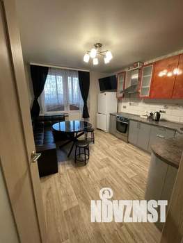 1-к квартира, посуточно, 38м2, 7/18 этаж