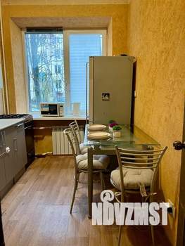 2-к квартира, посуточно, 58м2, 1/3 этаж