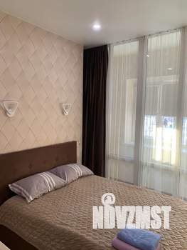 Студия квартира, посуточно, 20м2, 1/20 этаж