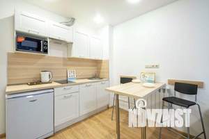 1-к квартира, посуточно, 18м2, 1/18 этаж