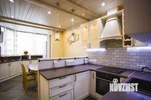 4-к квартира, на длительный срок, 130м2, 3/22 этаж