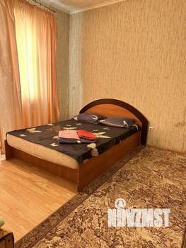 1-к квартира, посуточно, 35м2, 12/17 этаж