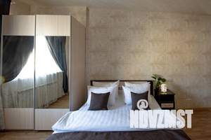 1-к квартира, посуточно, 40м2, 9/17 этаж