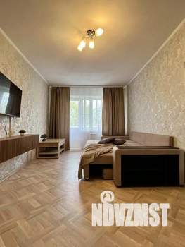 2-к квартира, посуточно, 45м2, 1/1 этаж