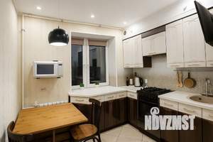 2-к квартира, посуточно, 48м2, 5/5 этаж