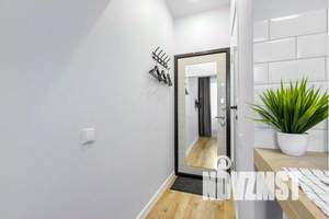 1-к квартира, посуточно, 12м2, 2/18 этаж