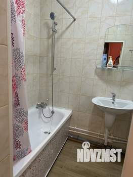 Студия квартира, посуточно, 25м2, 1/3 этаж