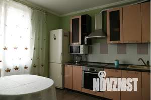 1-к квартира, посуточно, 39м2, 16/17 этаж
