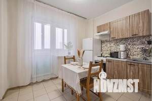 1-к квартира, посуточно, 42м2, 17/18 этаж