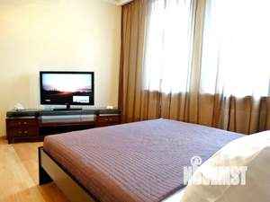 1-к квартира, посуточно, 40м2, 8/17 этаж