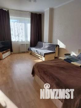 Студия квартира, посуточно, 33м2, 4/17 этаж