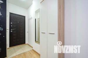 1-к квартира, посуточно, 18м2, 1/18 этаж