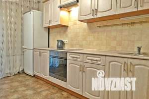 1-к квартира, посуточно, 44м2, 2/22 этаж