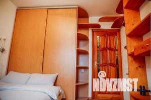 2-к квартира, посуточно, 42м2, 3/9 этаж