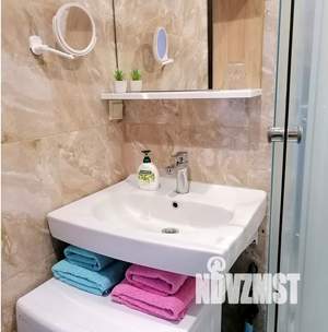 Студия квартира, посуточно, 15м2, 1/5 этаж