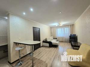 1-к квартира, посуточно, 42м2, 13/16 этаж