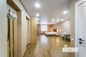 1-к квартира, посуточно, 38м2, 1/1 этаж