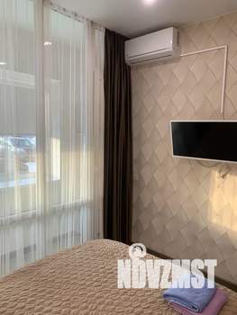 Студия квартира, посуточно, 20м2, 1/20 этаж