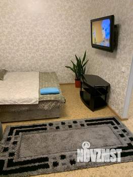 1-к квартира, посуточно, 42м2, 19/25 этаж