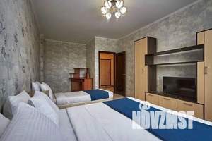 1-к квартира, посуточно, 41м2, 1/1 этаж