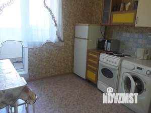 1-к квартира, посуточно, 39м2, 19/19 этаж