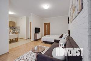 1-к квартира, посуточно, 42м2, 17/18 этаж