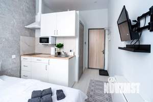 Студия квартира, посуточно, 9м2, 1/5 этаж