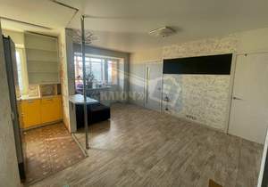 3-к квартира, на длительный срок, 42м2, 5/5 этаж