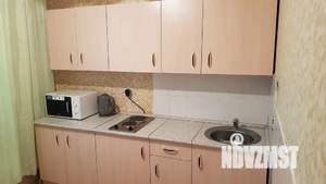 1-к квартира, посуточно, 40м2, 10/17 этаж