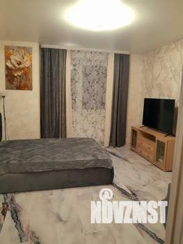 Студия квартира, посуточно, 40м2, 15/20 этаж