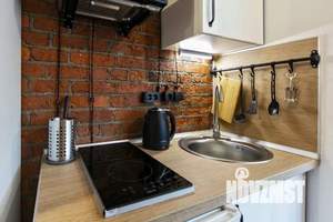 1-к квартира, посуточно, 12м2, 1/1 этаж